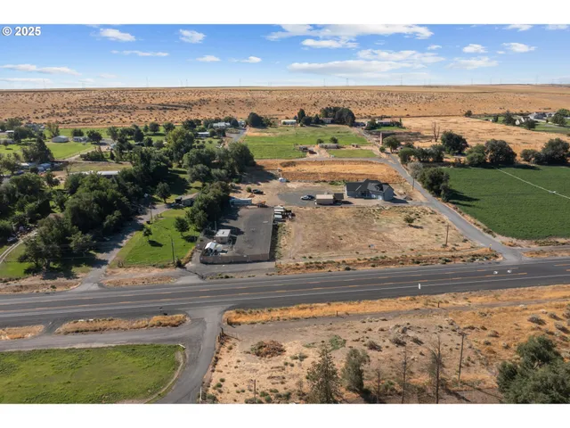 $134,900 | 81925 Fox Lane, Umatilla, OR 97882