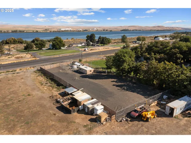 $134,900 | 81925 Fox Lane, Umatilla, OR 97882