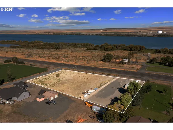 $125,000 | 81925 Fox Lane, Umatilla, OR 97882