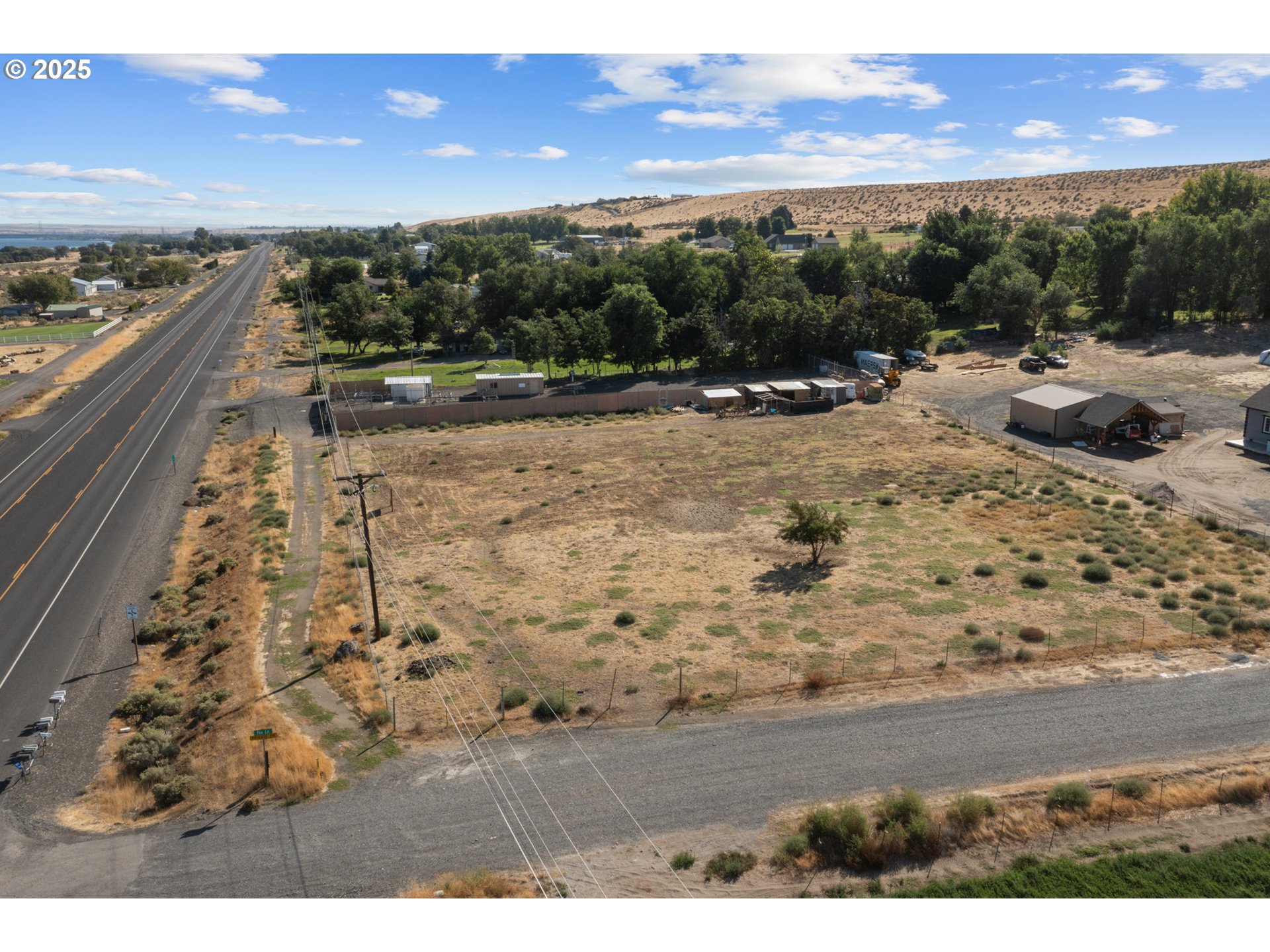 81925 Fox Lane Umatilla, OR 97882 - Photo 4 of 21