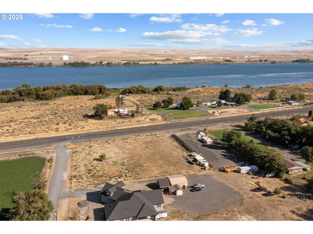 $134,900 | 81925 Fox Lane, Umatilla, OR 97882