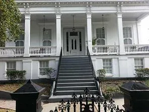 $1,050 | 3116 Prytania Street, Unit 2, New Orleans, LA 70115