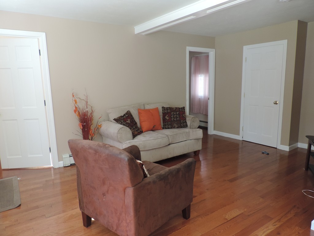 13 Elma Road North Reading, MA 01864 - Photo 9 of 21 Gallery Image 9
