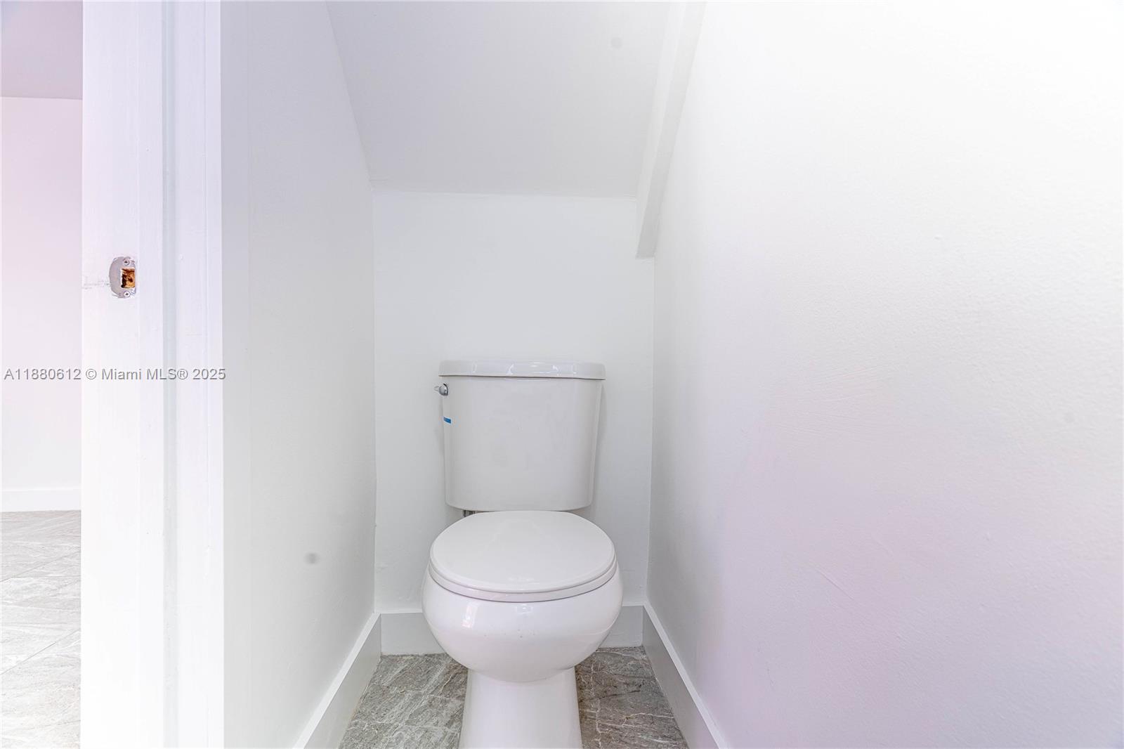 13900 Southwest 65th Terrace, Unit 9 Miami, FL 33183 - Photo 14 of 31