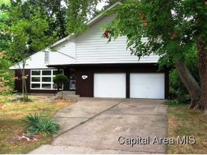74 Circle Drive Springfield, IL 62703 - Photo 1 of 9