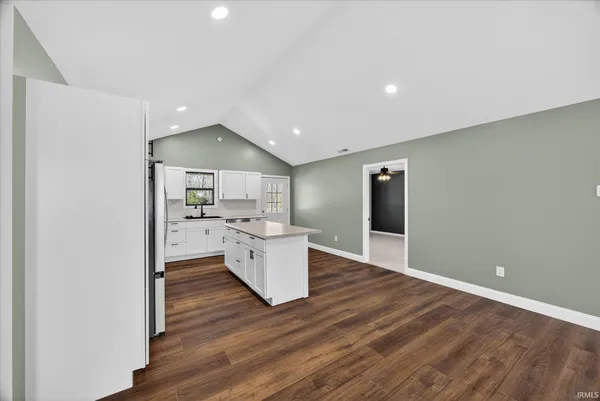 $359,000 | 14644 West County Road, Linton, IN 47441