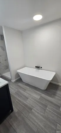 $359,000 | 14644 West County Road, Linton, IN 47441