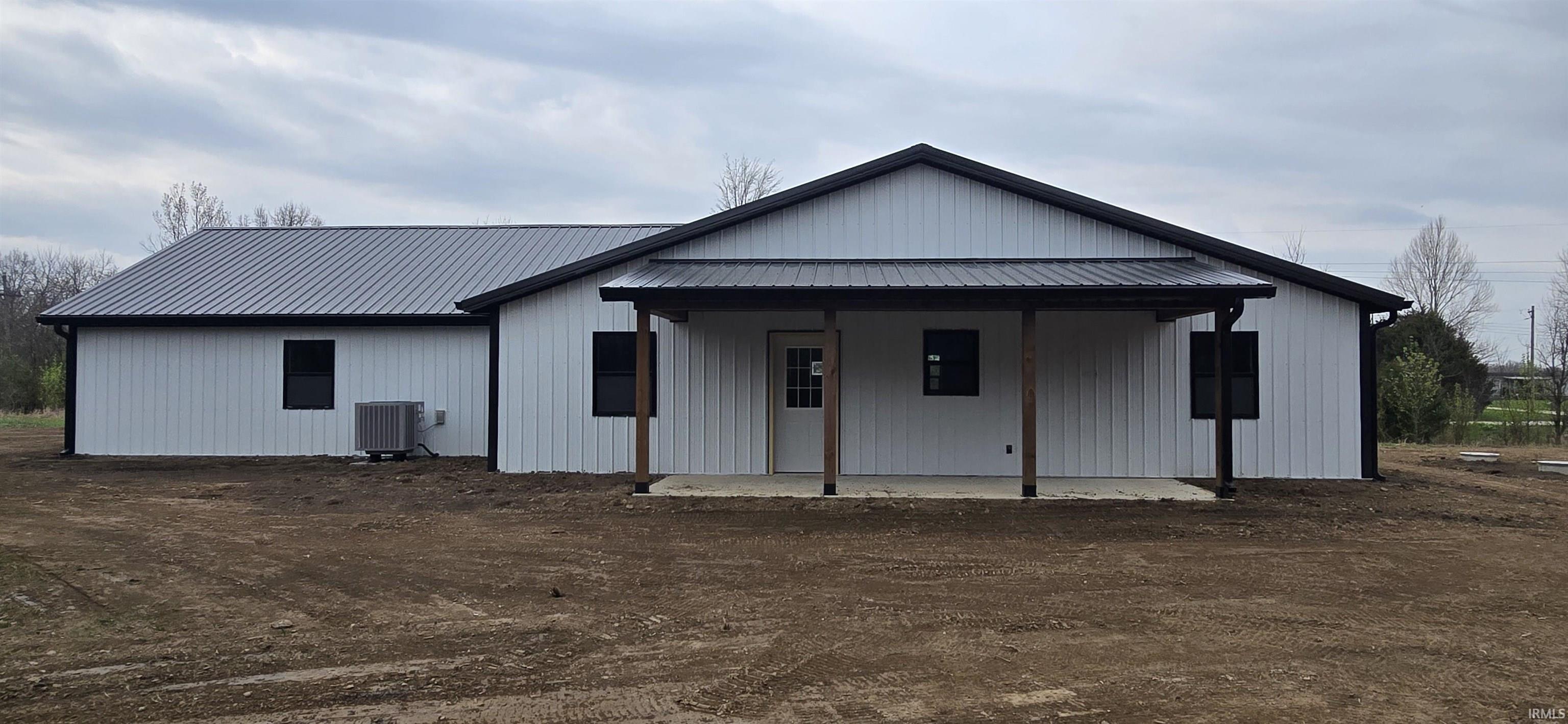 14644 West County Road Linton, IN 47441 - Photo 3 of 35