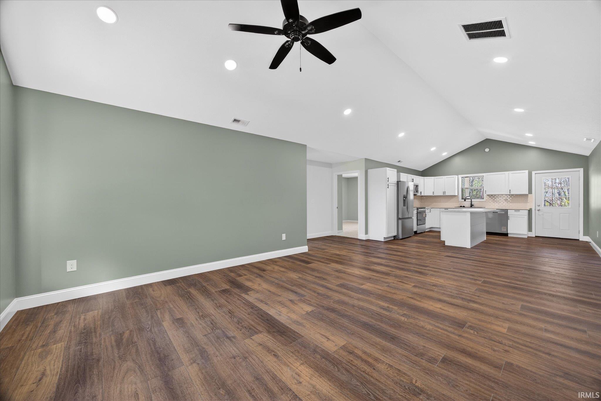 14644 West County Road Linton, IN 47441 - Photo 5 of 36