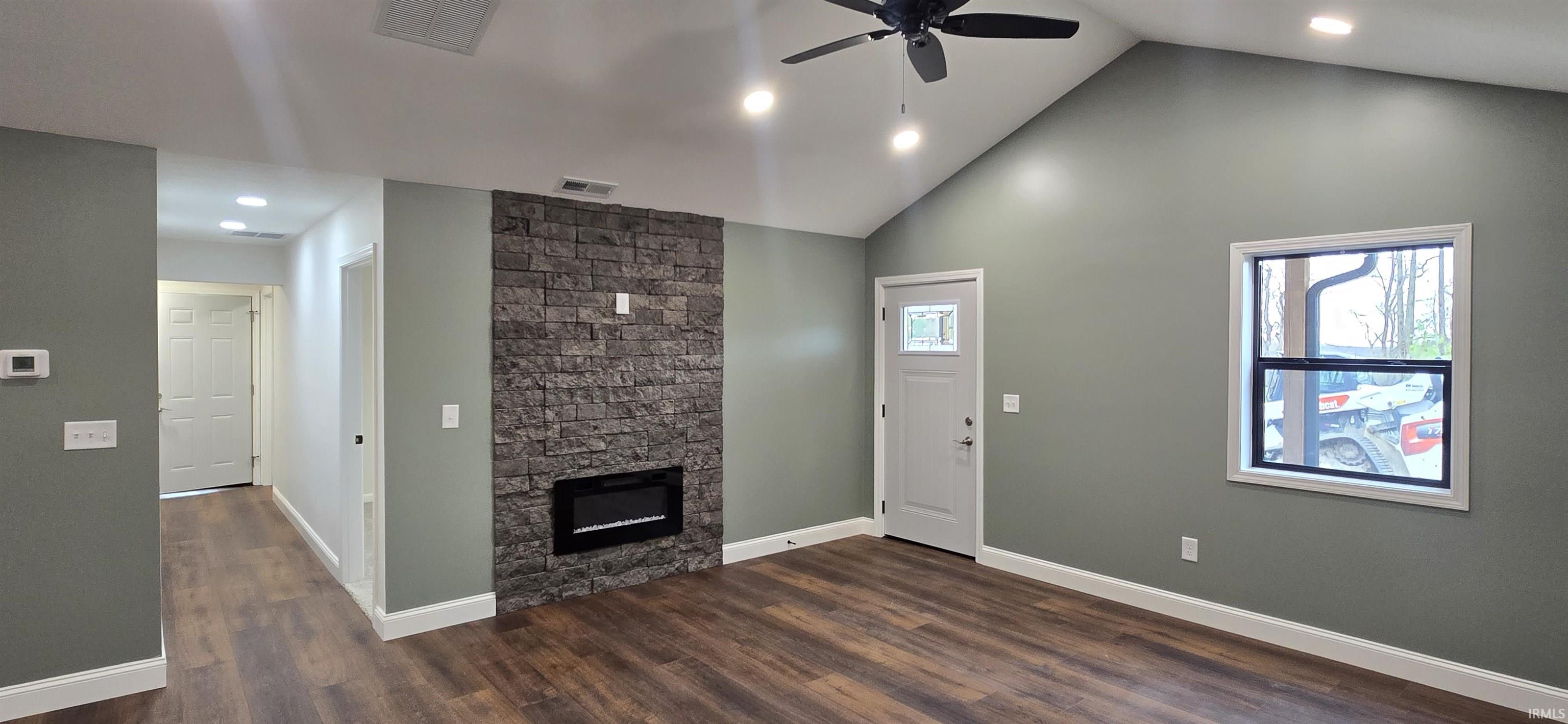 14644 West County Road Linton, IN 47441 - Photo 5 of 35