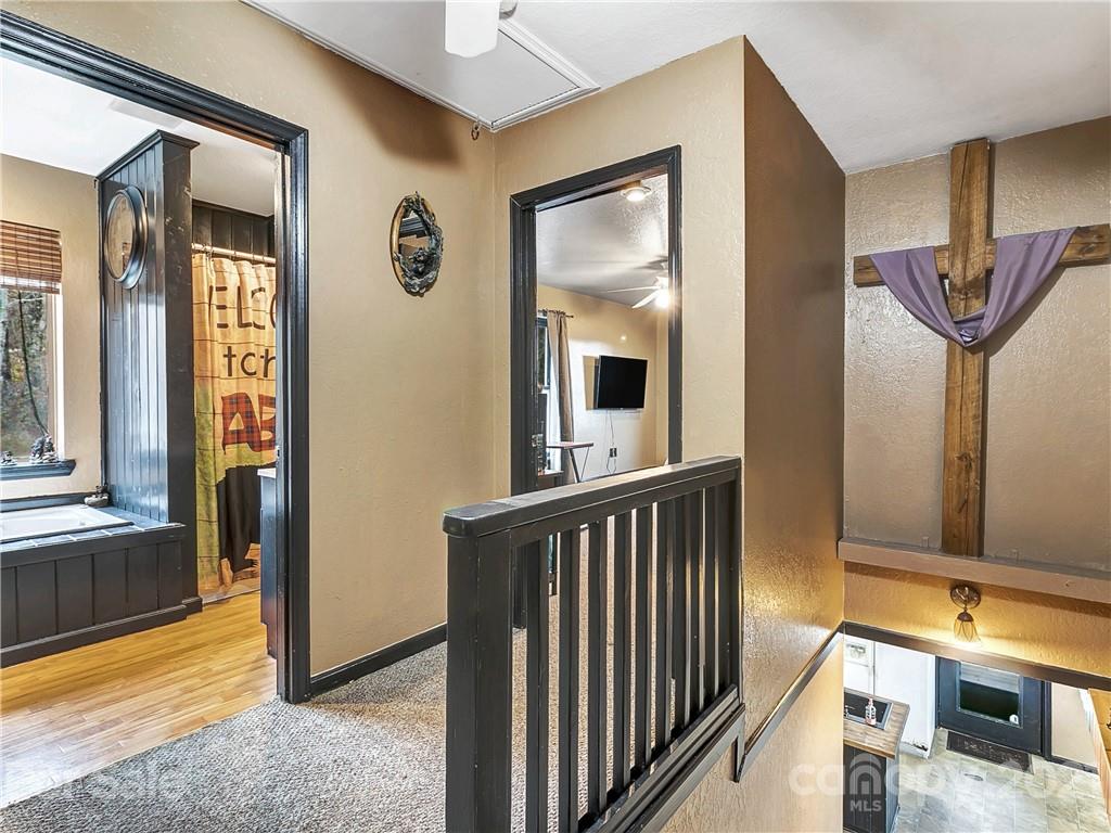 859 Pine Tree Road, Unit 35 Spruce Pine, NC 28777 - Photo 20 of 37 Gallery Image 20