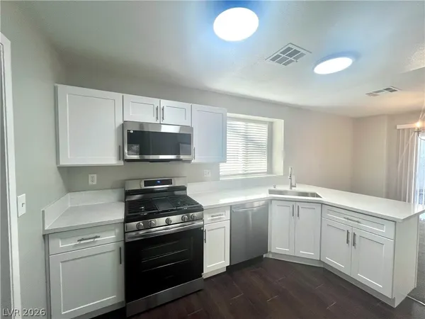 $2,200 | 3701 Cactus Wheel Court, Las Vegas, NV 89129