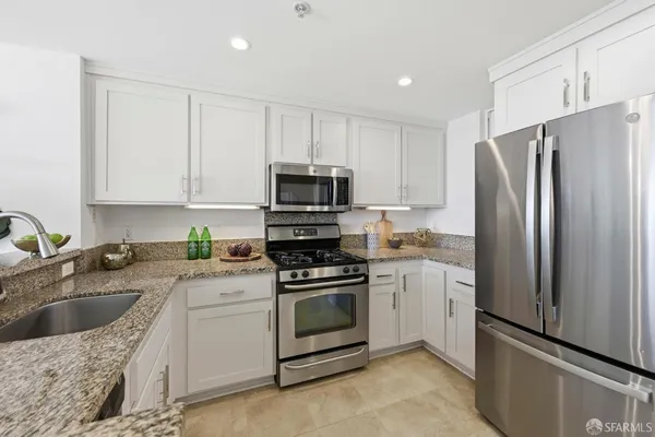 $639,888 | 501 Crescent Way, Unit 5210, San Francisco, CA 94134