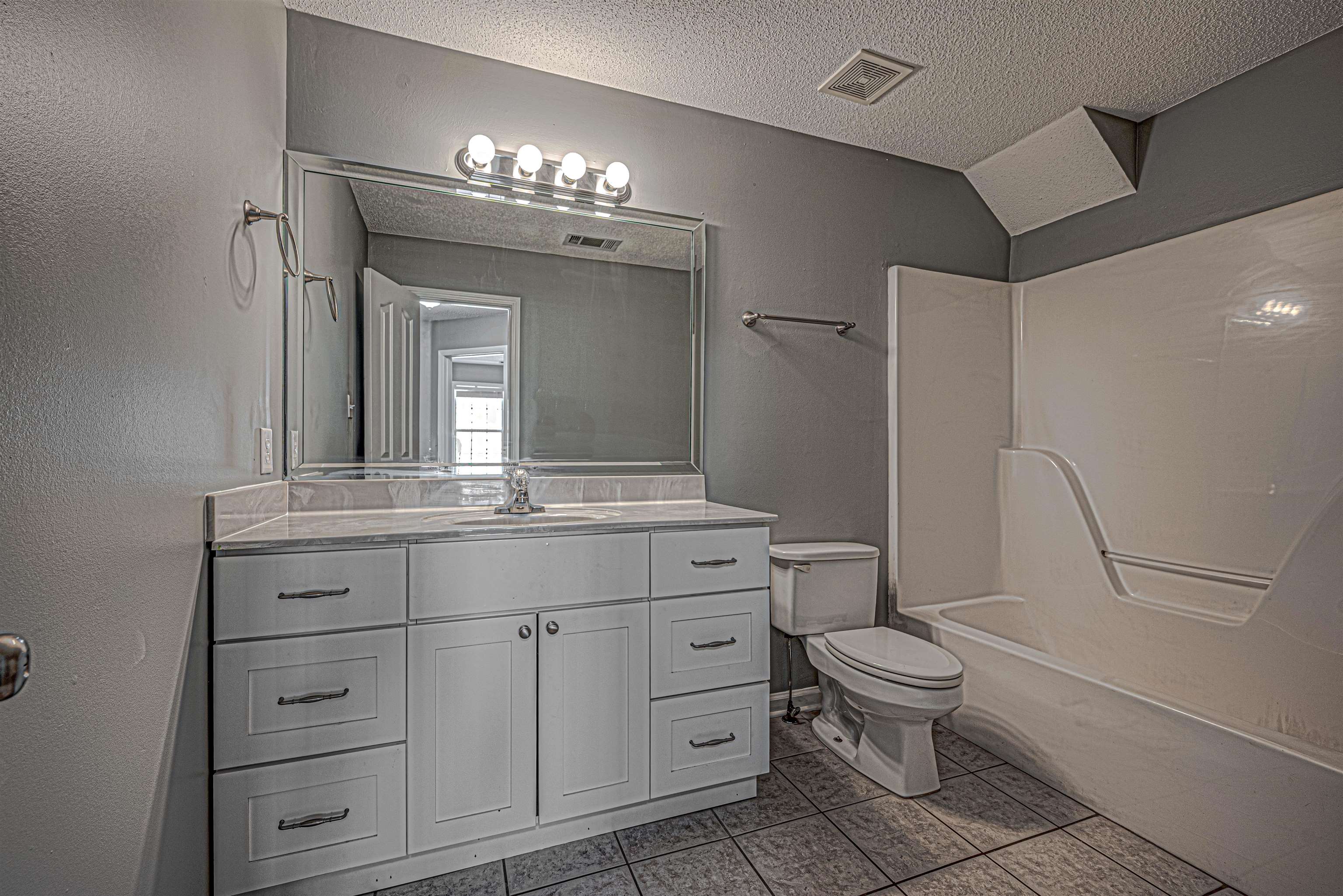 1276 South Collierville Arlington Road Collierville, TN 38017 - Photo 20 of 25 Gallery Image 20