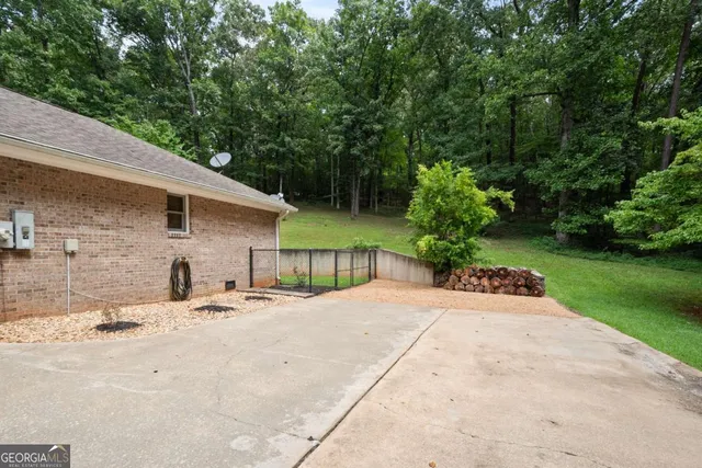 $415,000 | 108 Stonebridge Lane, LaGrange, GA 30240