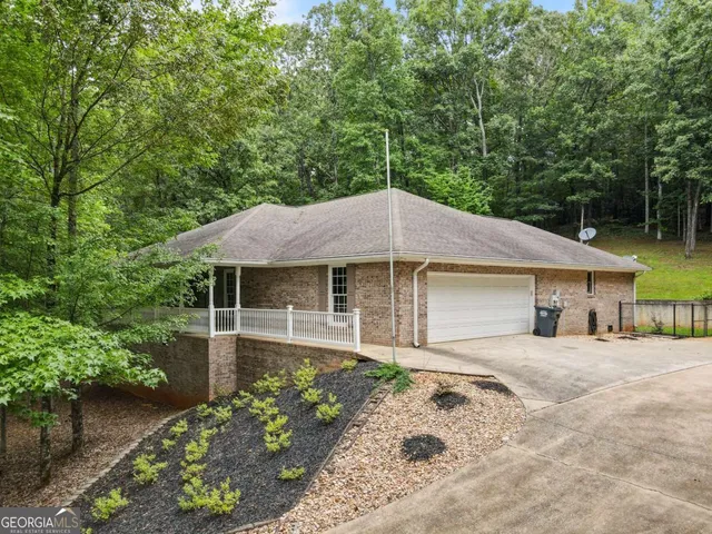 $415,000 | 108 Stonebridge Lane, LaGrange, GA 30240