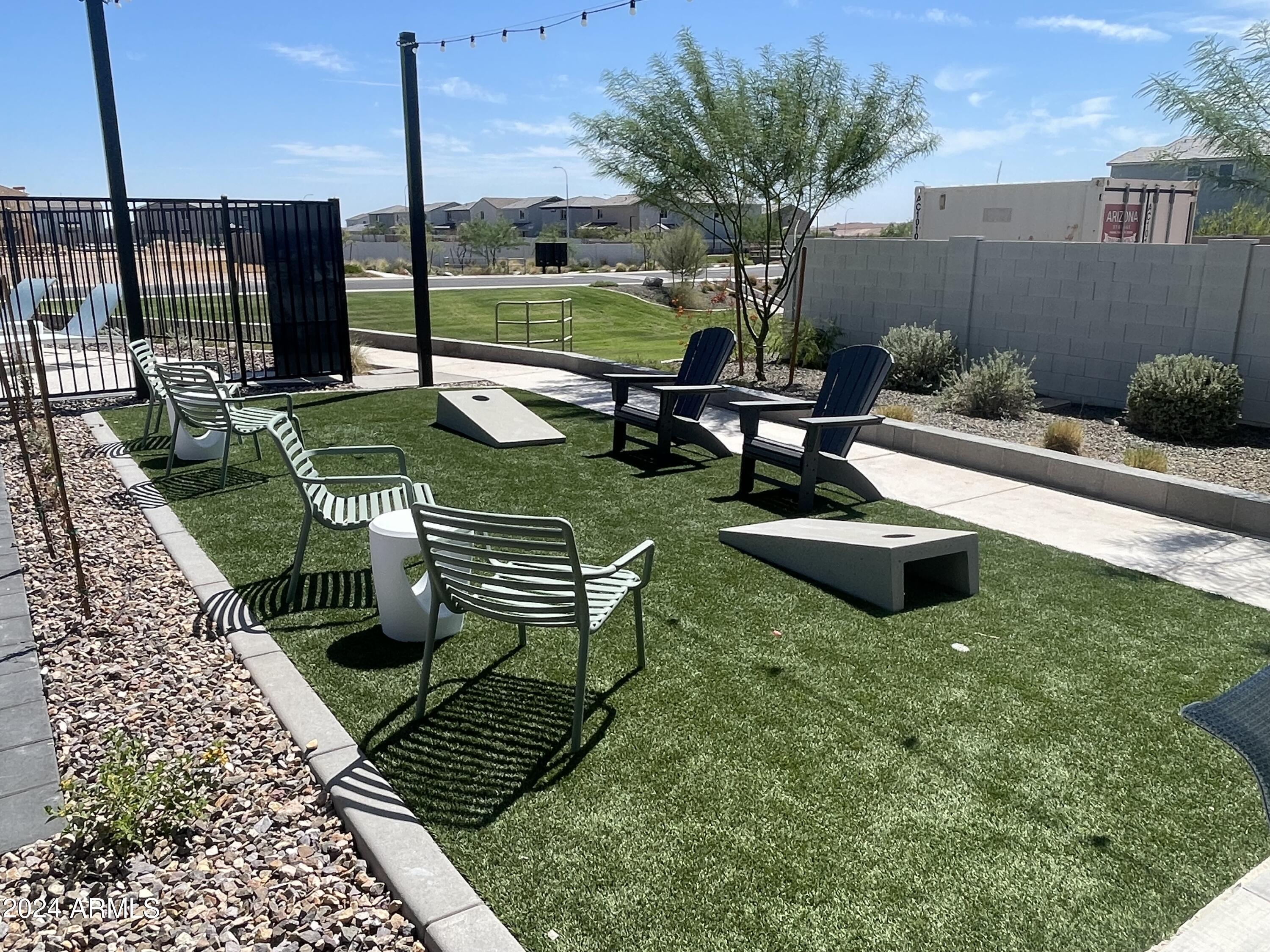 4543 South Siphon Draw Road Apache Junction, AZ 85119 - Photo 6 of 12 Community Pool - 2