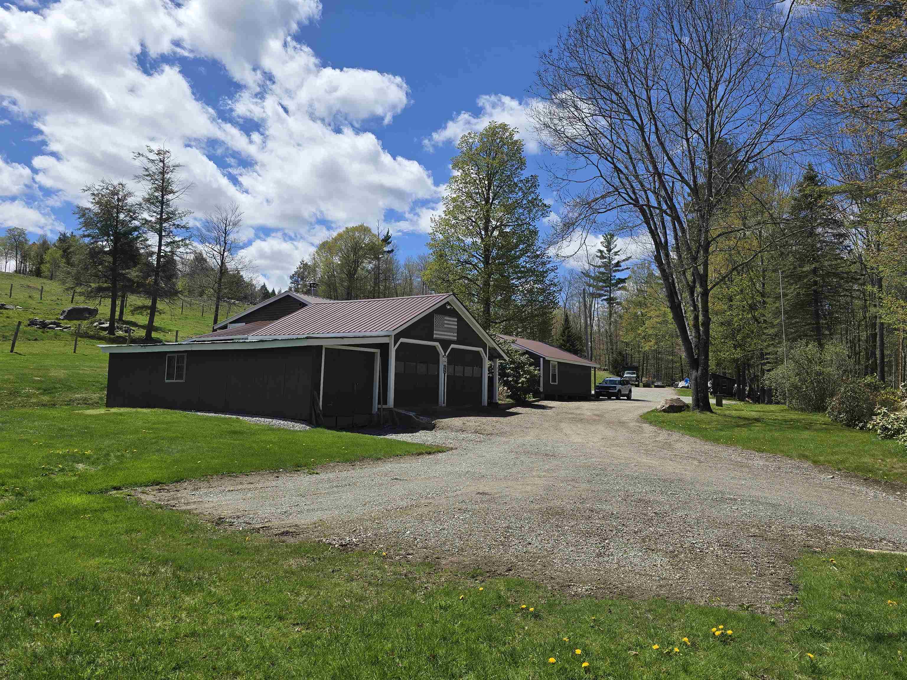 847 Simonsville Road Andover, VT 05143 - Photo 2 of 38