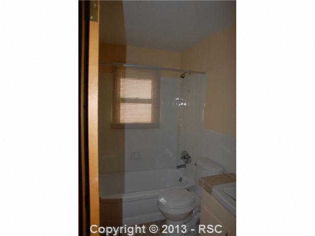 9045 Ute Road Cascade, CO 80809 - Photo 18 of 25 Apartment Bath