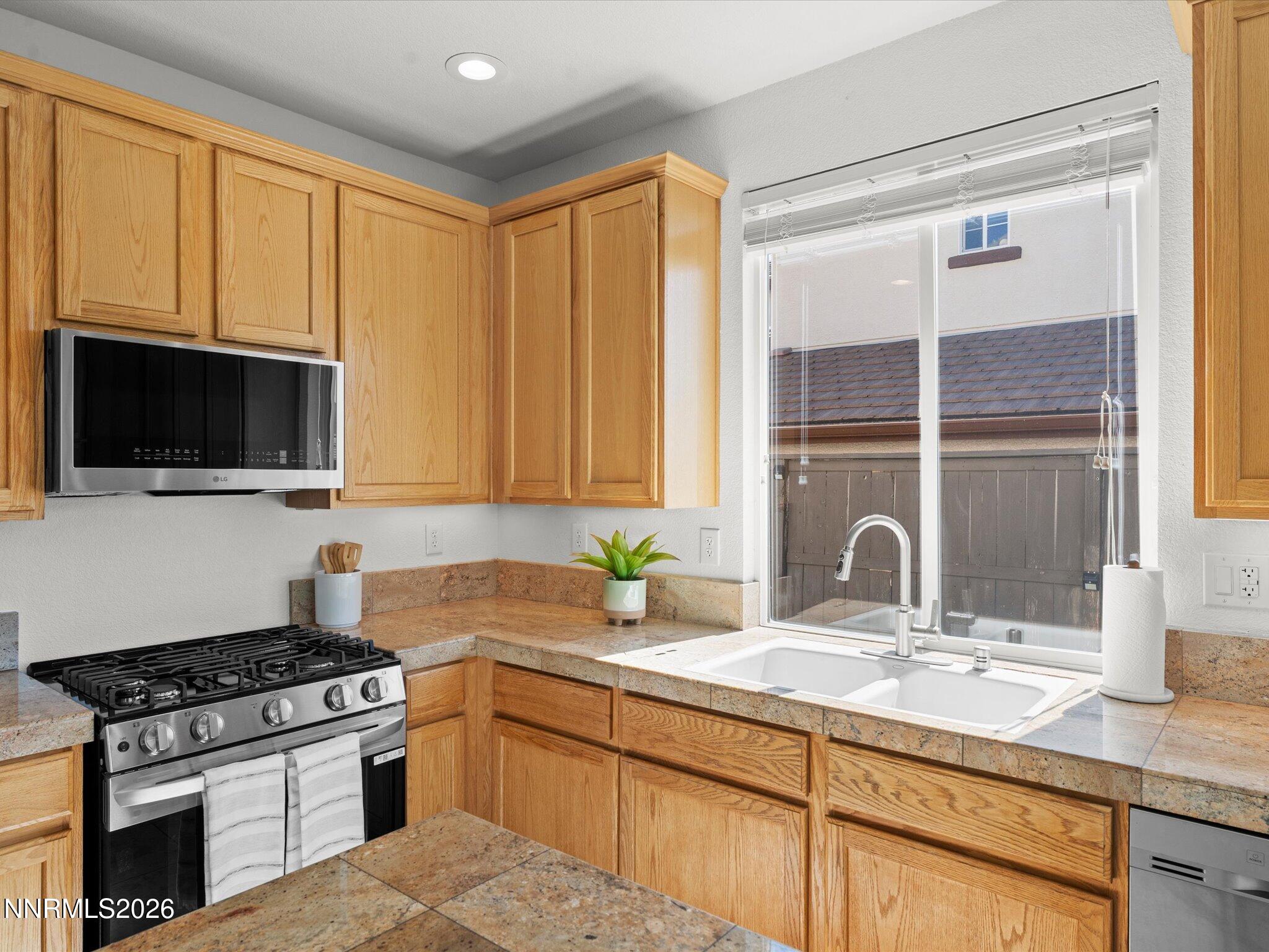 7220 Provence Circle Reno, NV 89523 - Photo 16 of 45 10-7220 Provence Cir-310-62-283