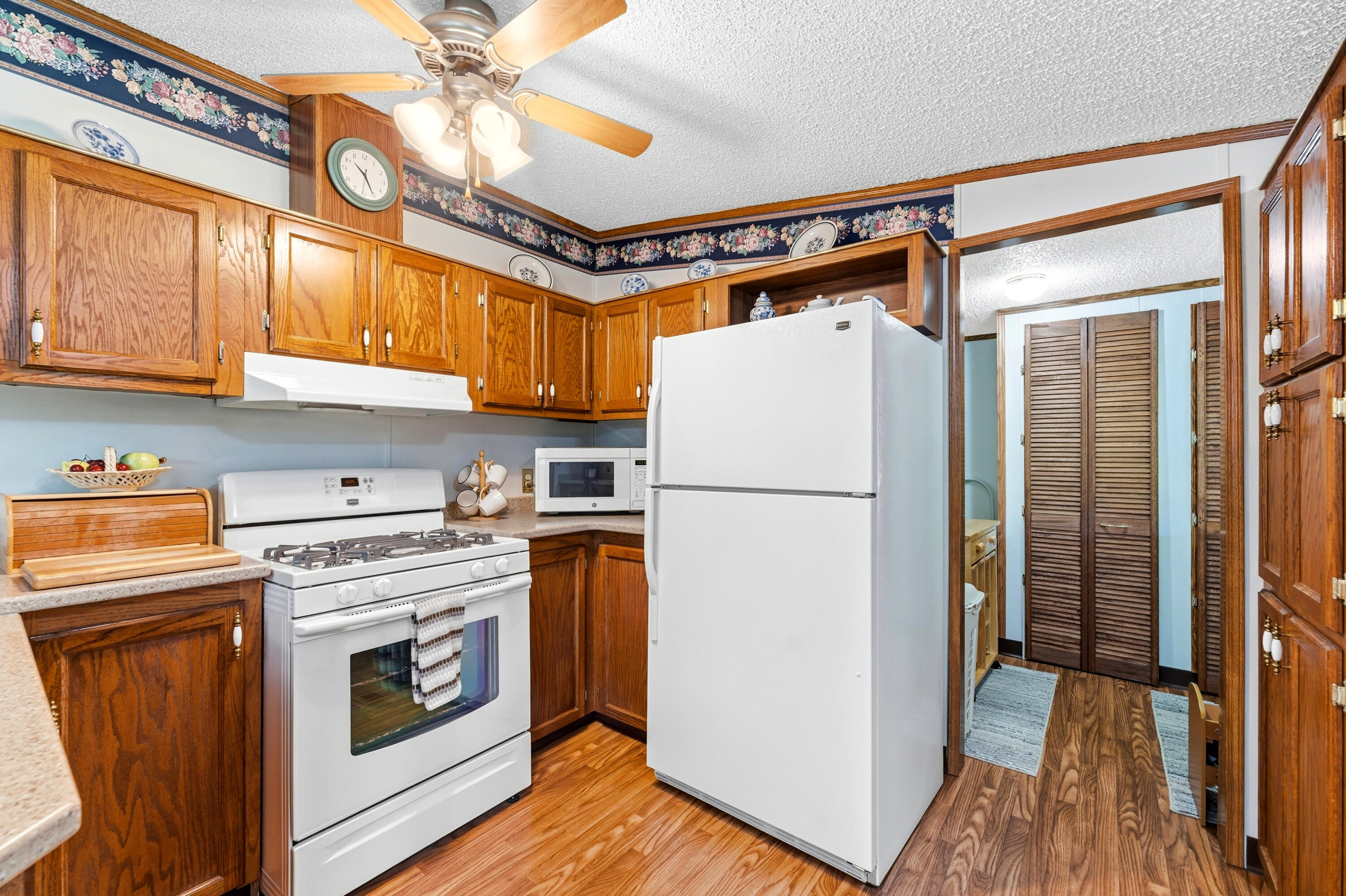 10175 East R Avenue Scotts, MI 49088 - Photo 8 of 40 DSC08487