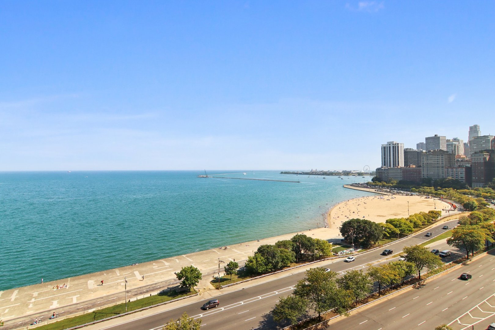 1240 North Lake Shore Drive, Unit 14A Chicago, IL 60610 - Photo 32 of 43 a view of a city and ocean view