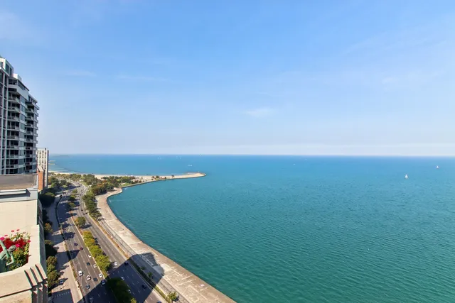 $499,000 | 1240 North Lake Shore Drive, Unit 14A, Chicago, IL 60610