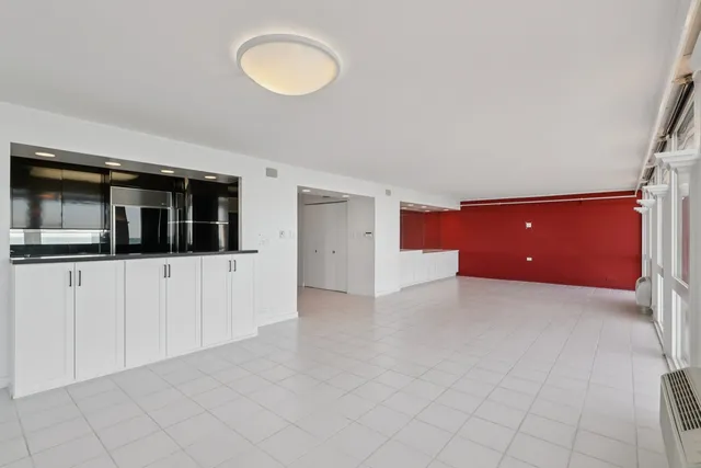 a view of a livingroom with an empty space