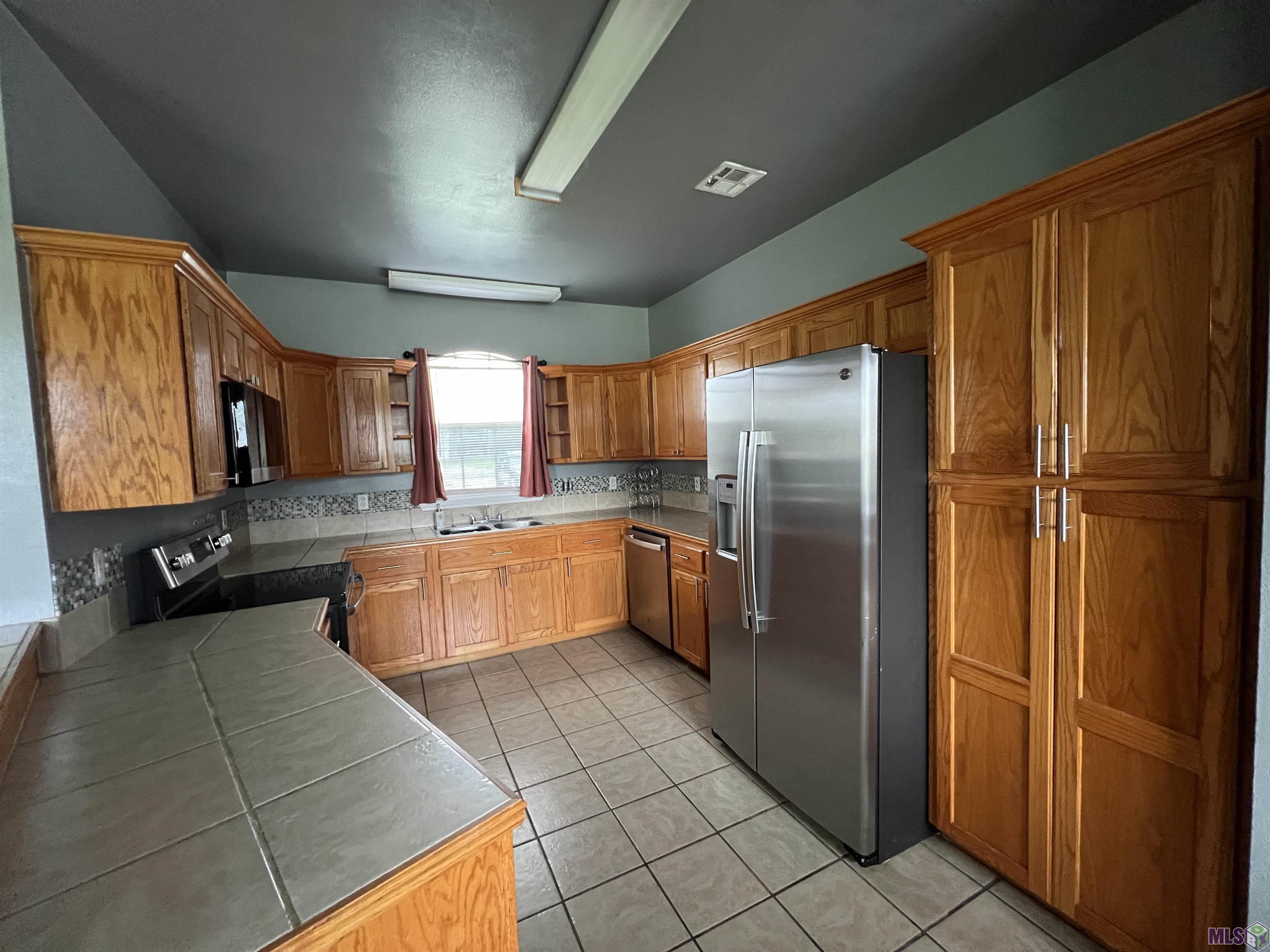 258 Compress Road Opelousas, LA 70570 - Photo 7 of 17