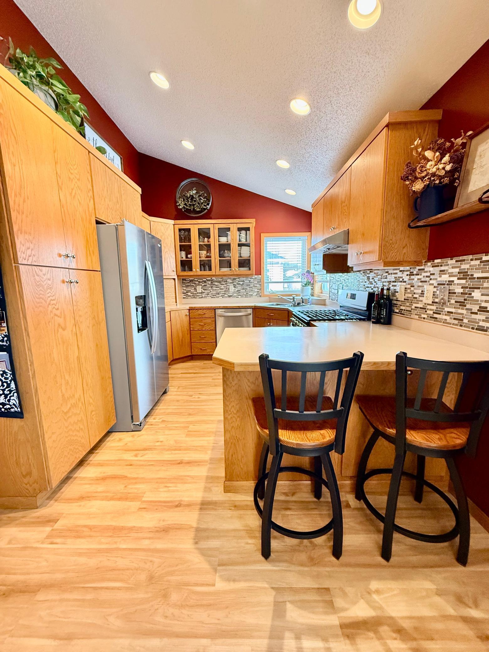 4408 3rd Street South Moorhead, MN 56560 - Photo 2 of 31