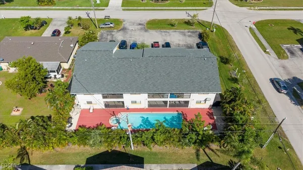 $1,300 | 1126 Southeast 8th Street, Unit 102, Cape Coral, FL 33990