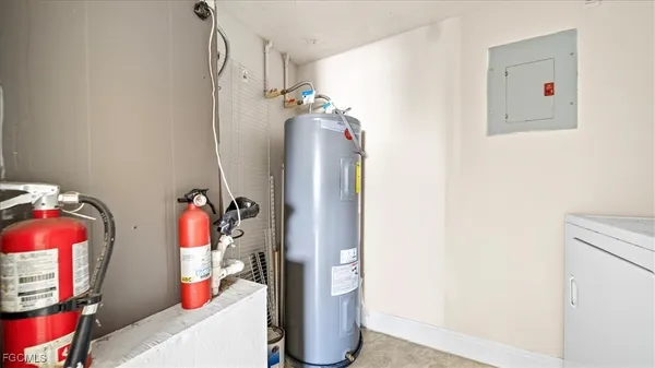 $1,300 | 1126 Southeast 8th Street, Unit 102, Cape Coral, FL 33990