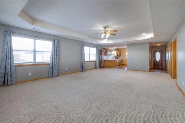 $290,000 | 528 Saturn Drive, Raymore, MO 64083