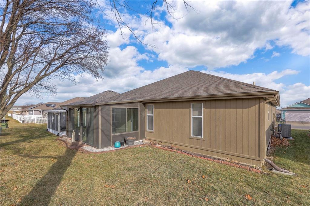 528 Saturn Drive Raymore, MO 64083 - Photo 37 of 38