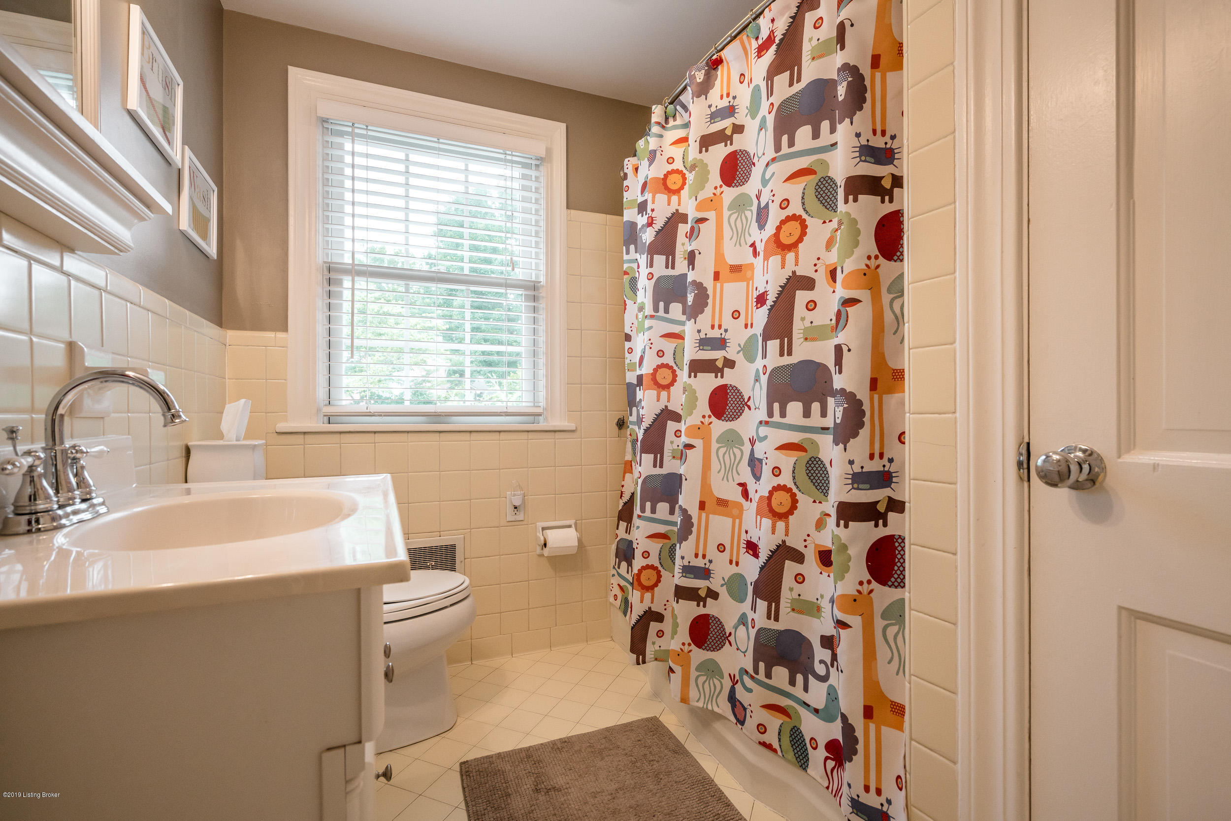 210 Choctaw Road Louisville, KY 40207 - Photo 45 of 54 210 Choctaw Rd-48