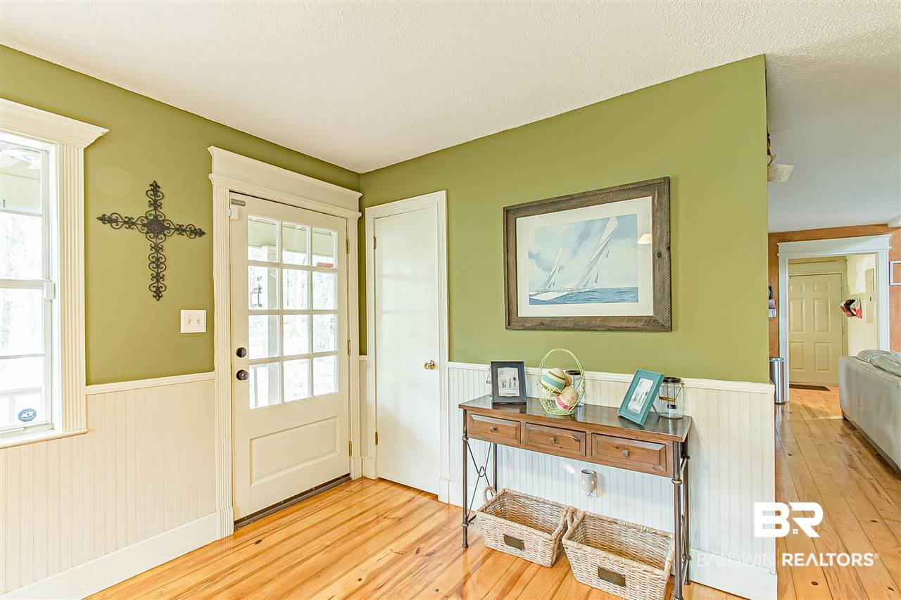 15167 Ridge Road Fairhope, AL 36532 - Photo 6 of 32 Foyer
