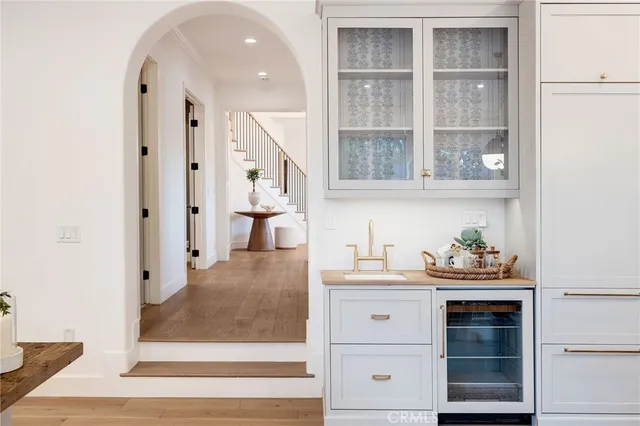 $5,300,000 | 1450 6th Street, Manhattan Beach, CA 90266