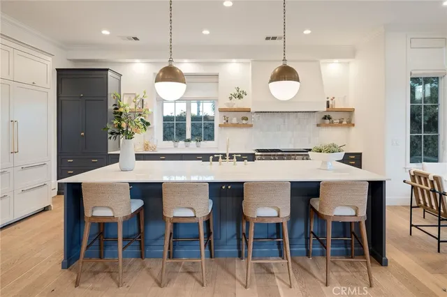 $5,300,000 | 1450 6th Street, Manhattan Beach, CA 90266