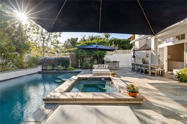 $5,300,000 | 1450 6th Street, Manhattan Beach, CA 90266