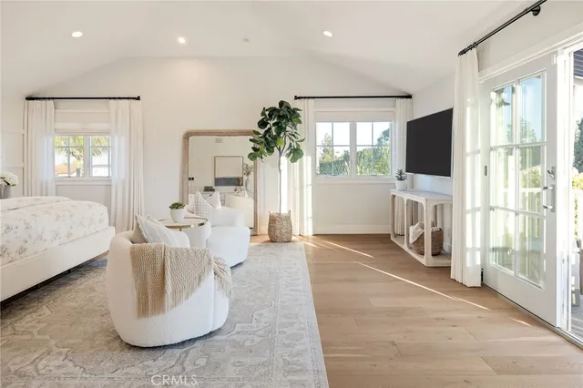 $5,300,000 | 1450 6th Street, Manhattan Beach, CA 90266