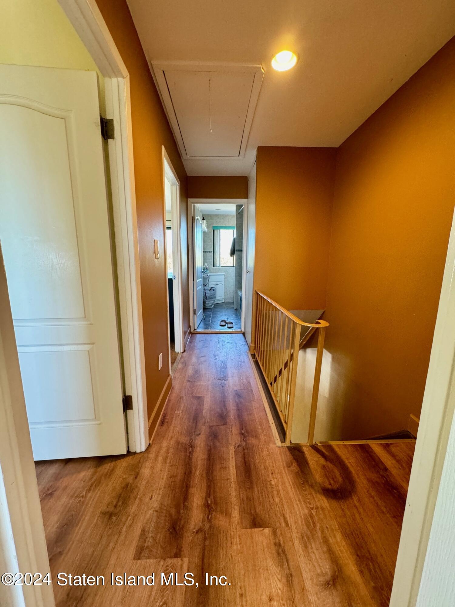 70 Narrows Road South, Unit 2 Staten Island, NY 10305 - Photo 16 of 29 25