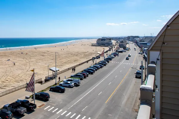 $699,900 | 275 Ocean Boulevard, Unit 503, Hampton, NH 03842