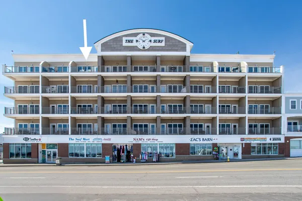 $699,900 | 275 Ocean Boulevard, Unit 503, Hampton, NH 03842
