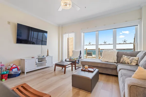 $699,900 | 275 Ocean Boulevard, Unit 503, Hampton, NH 03842