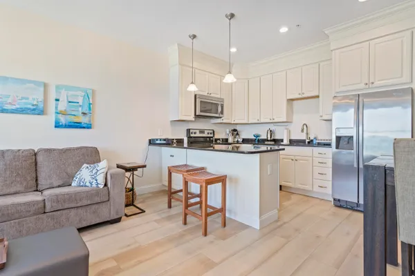 $699,900 | 275 Ocean Boulevard, Unit 503, Hampton, NH 03842