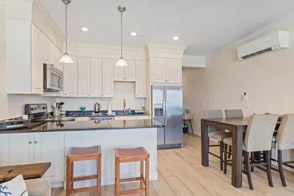 $699,900 | 275 Ocean Boulevard, Unit 503, Hampton, NH 03842