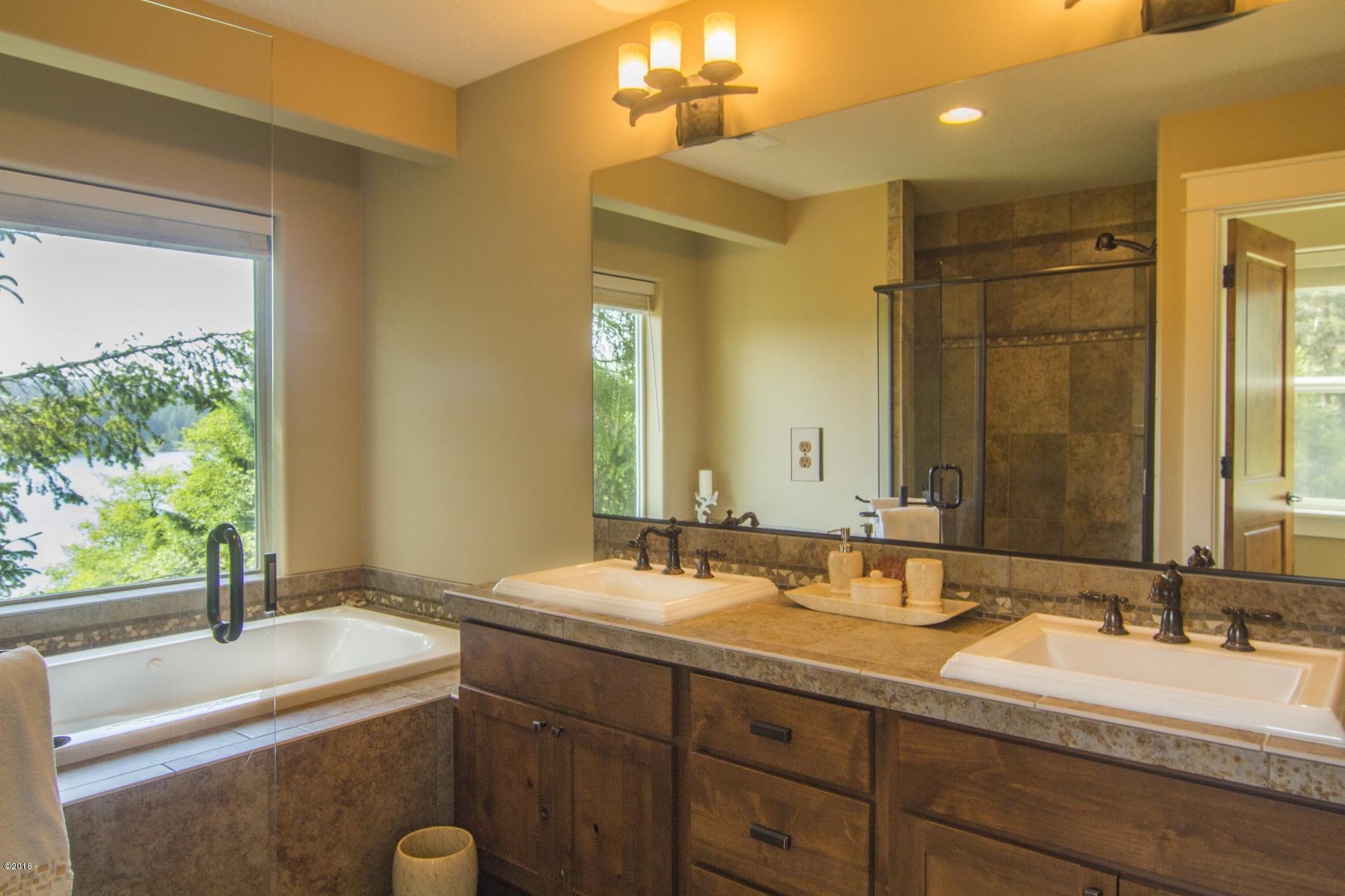 1223 Northeast Regatta Park Road Lincoln City, OR 97367 - Photo 17 of 30 17-8305830_crest