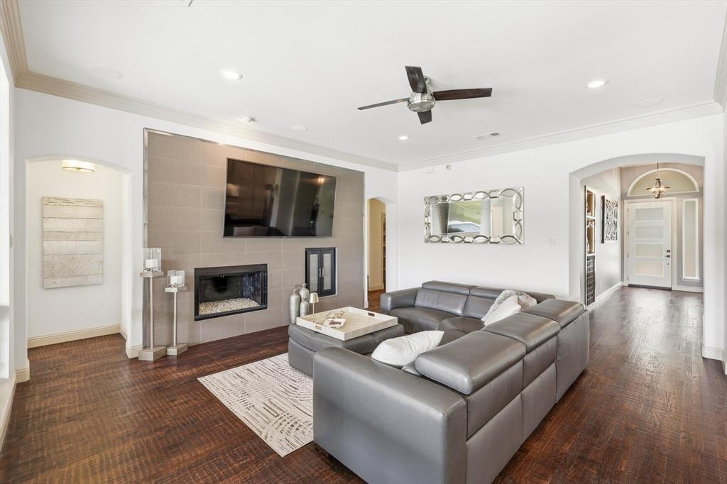 8431 Thatcher Road Lantana, TX 76226 - Photo 17 of 40