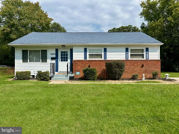 $2,100 | 1406 Hylton Avenue, Woodbridge, VA 22191