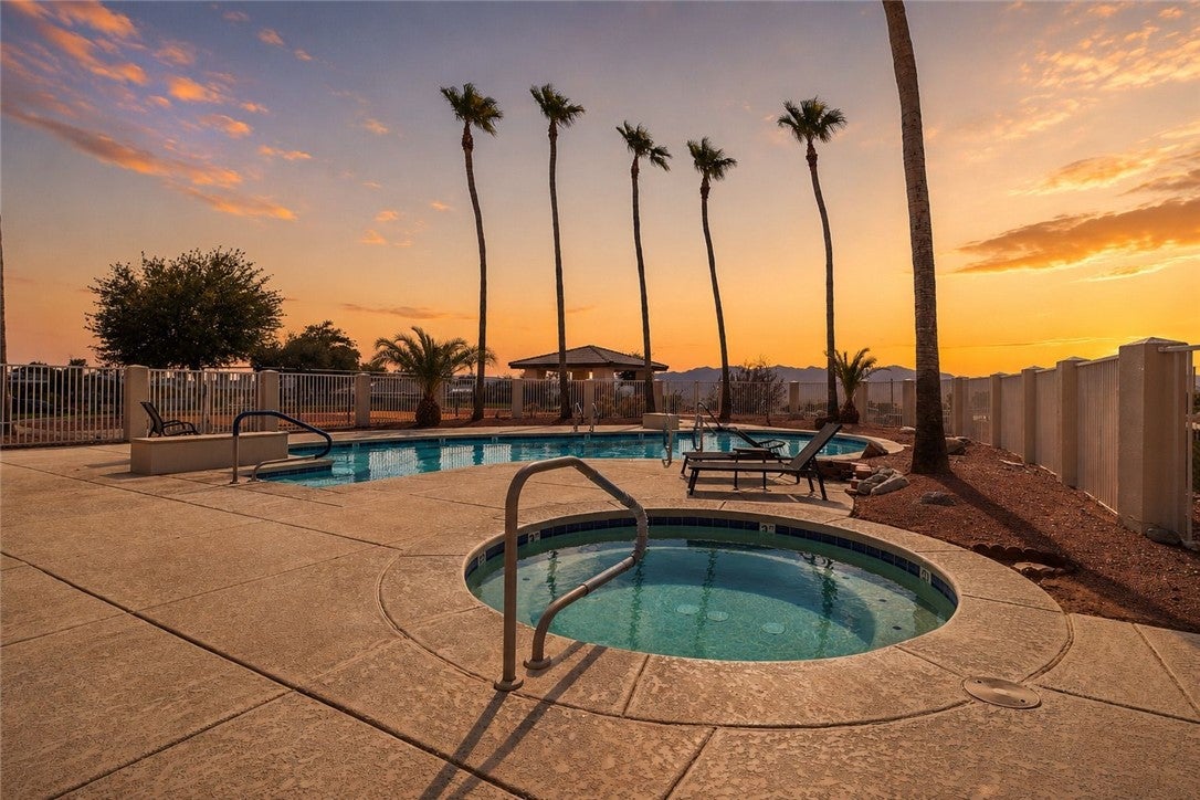 2350 Adobe Road, Unit 294 Bullhead City, AZ 86442 - Photo 49 of 58 Gallery Image 49